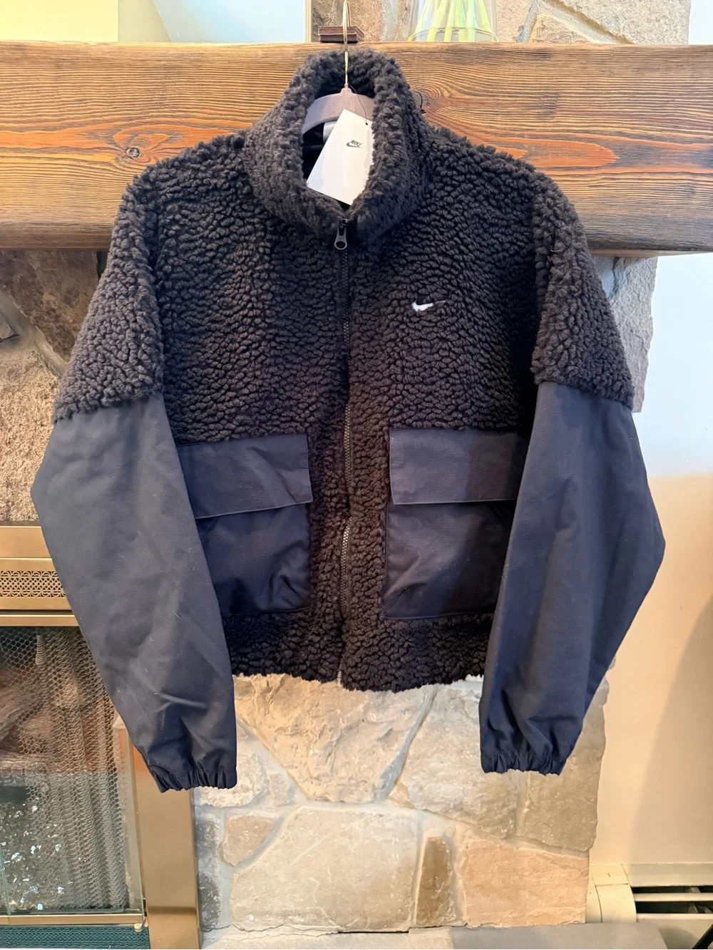 Nike Sportswear Essential Women’s Oversized Cozy Jacket
